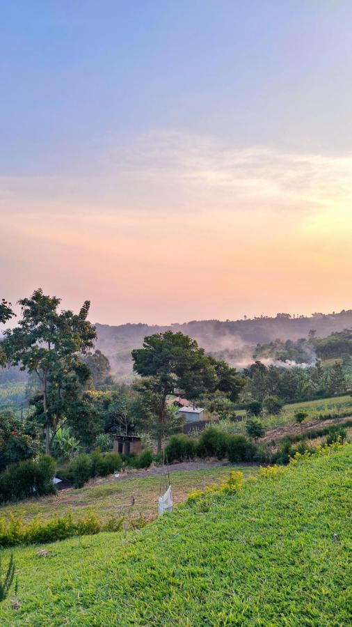 Lake Lyantonde Eco Campsite Original Fort Portal Zewnętrze zdjęcie
