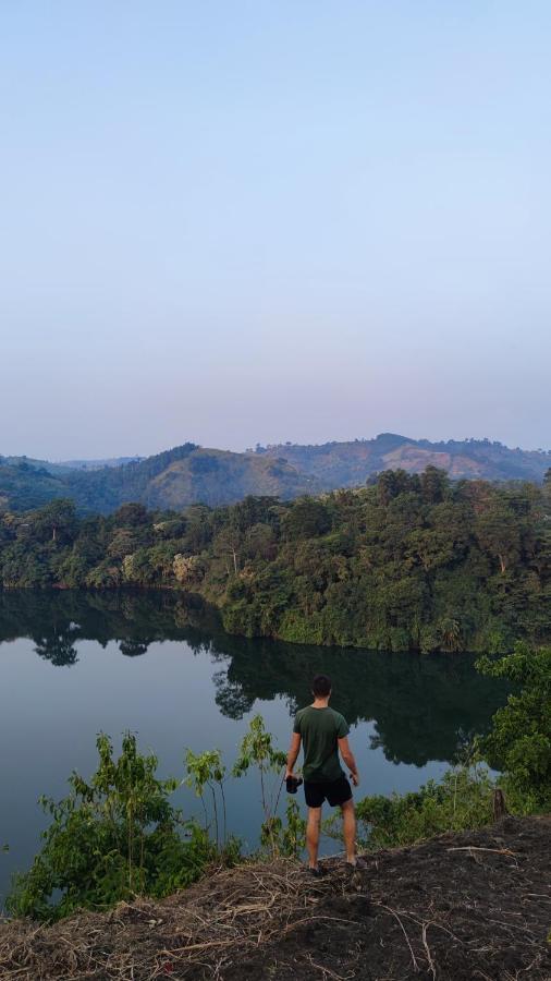 Lake Lyantonde Eco Campsite Original Fort Portal Zewnętrze zdjęcie