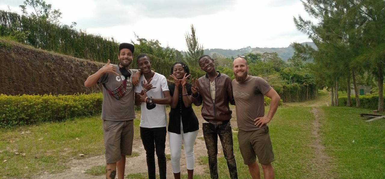 Lake Lyantonde Eco Campsite Original Fort Portal Zewnętrze zdjęcie