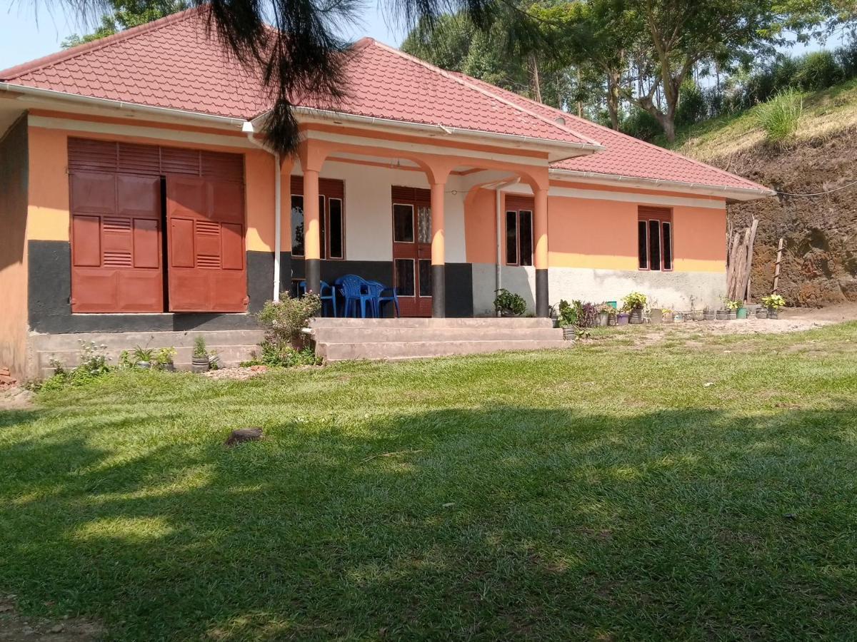 Lake Lyantonde Eco Campsite Original Fort Portal Zewnętrze zdjęcie