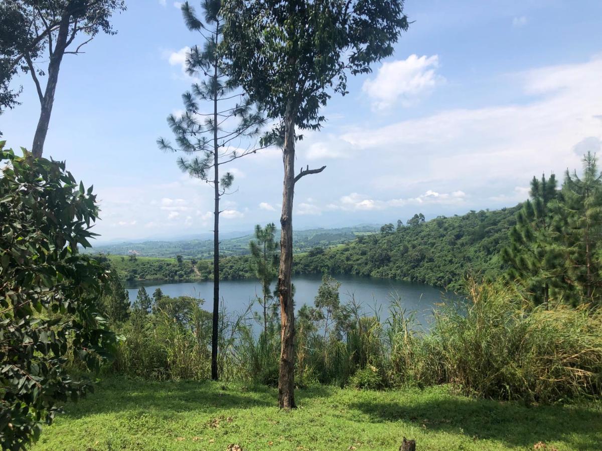 Lake Lyantonde Eco Campsite Original Fort Portal Zewnętrze zdjęcie