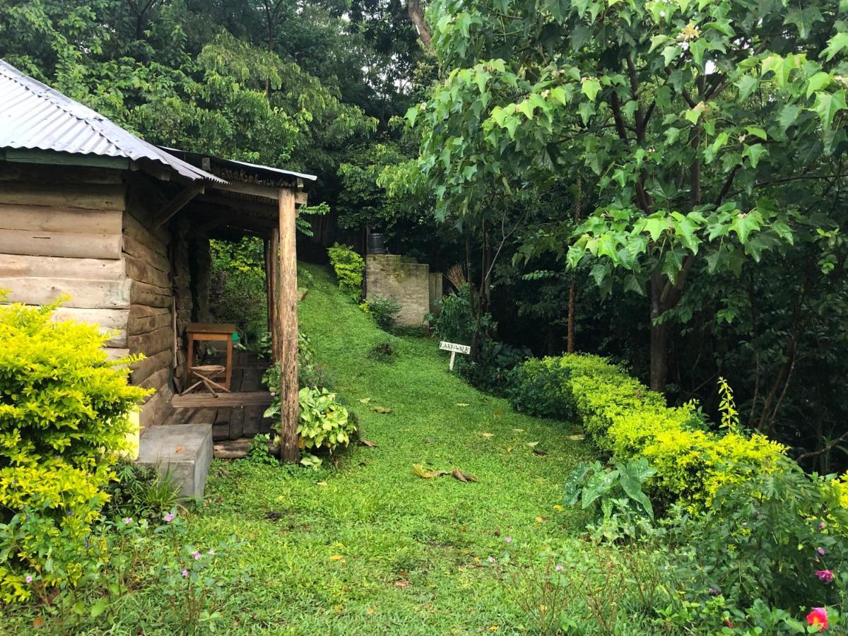 Lake Lyantonde Eco Campsite Original Fort Portal Zewnętrze zdjęcie